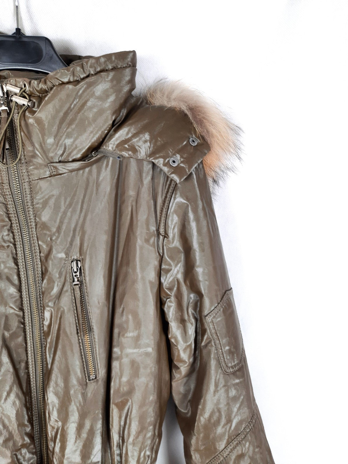 LAURÈL.Abrigo acolchado verde caqui T.s