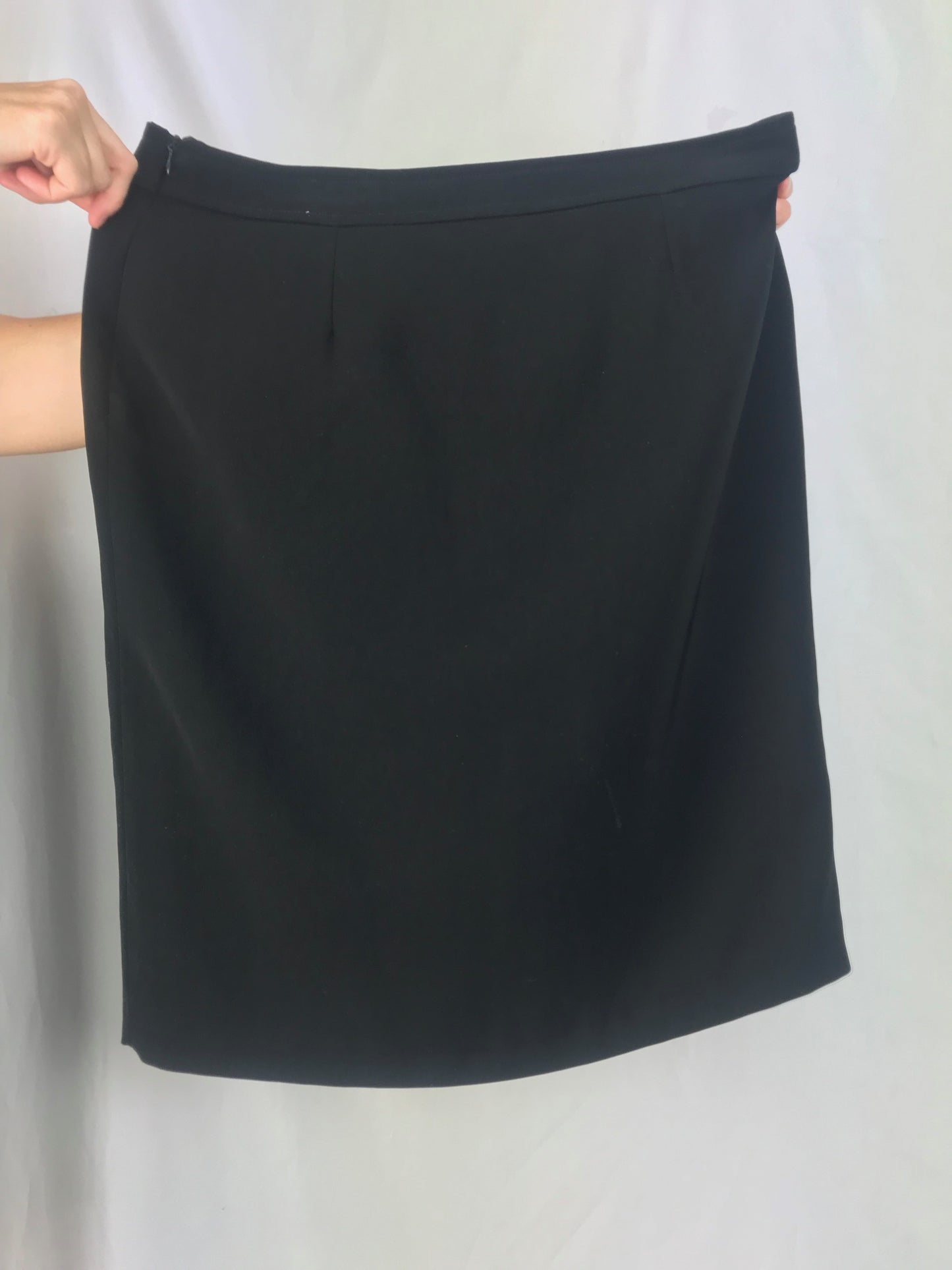 VINTAGE. Straight black skirt