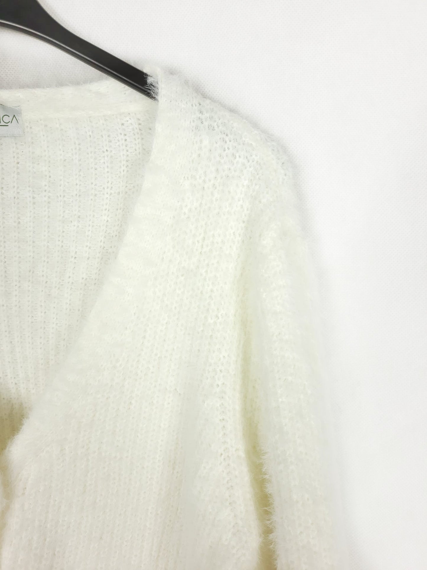 MADRICA. Rebeca blanca pelito T.s/m