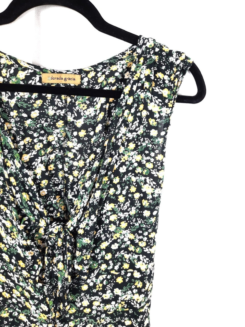 ADORARA GRACIA. Vestido negro flores T.s/m