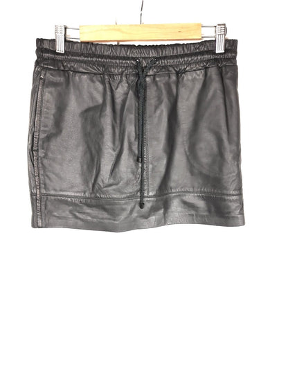 MANGO. Black leather skirt Tm