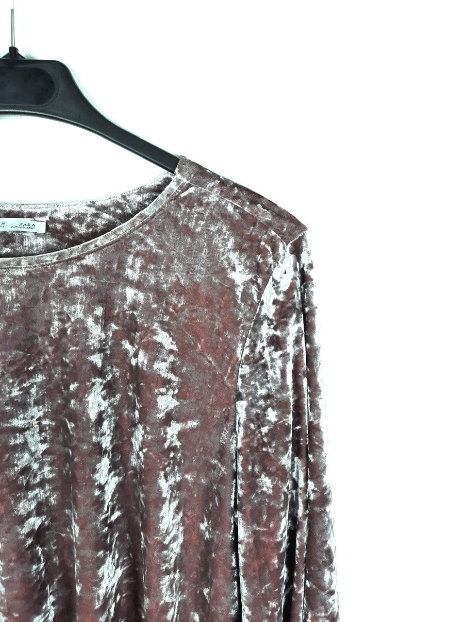 ZARA. Pink velvet top Tl