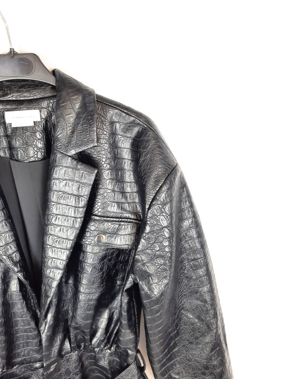 LOVERS+FRIENDS. Mono negro efecto piel T.m