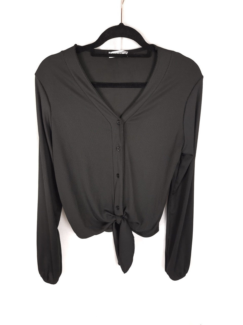 VALENTINA. Top negro canalé lazada T.l