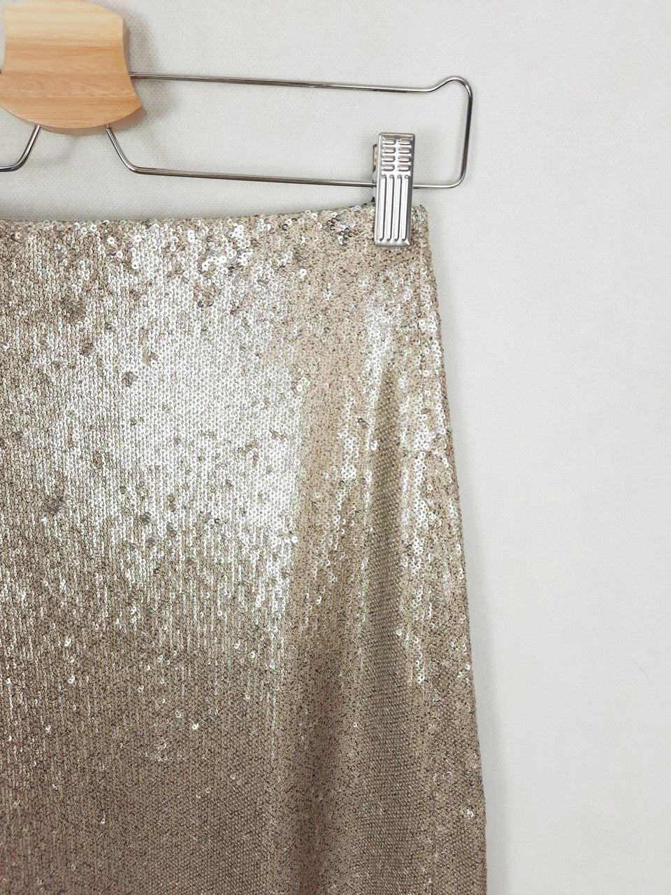 ZARA. Falda lentejuelas T. xs