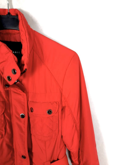 ZARA. Parka roja T.s