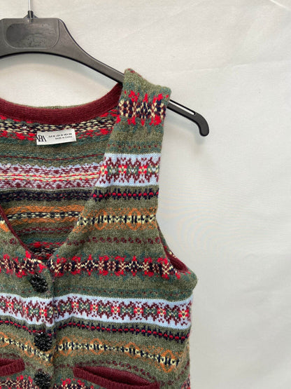 ZARA.Chaleco estampado botones joya T.m