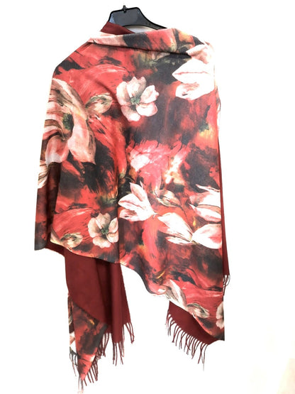 OTHERS. Oversized floral scarf