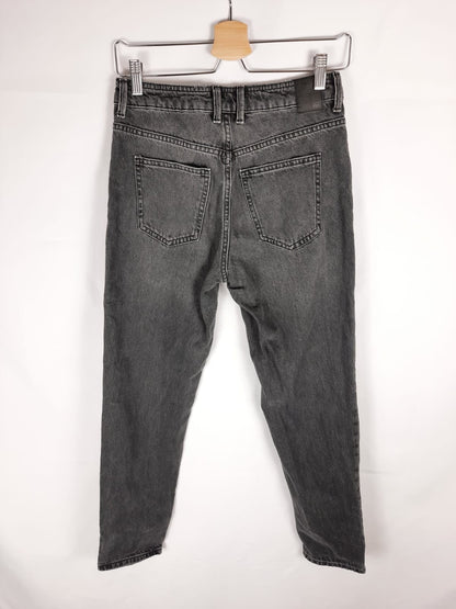 ZARA. pantalon gris desgastado T.36