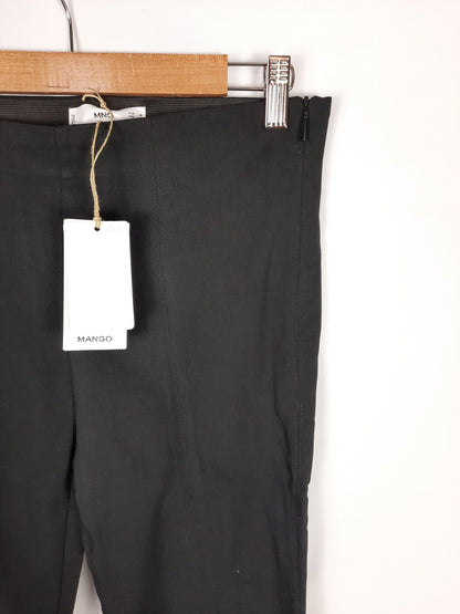 MANGO. pantalon negro elastico T.40