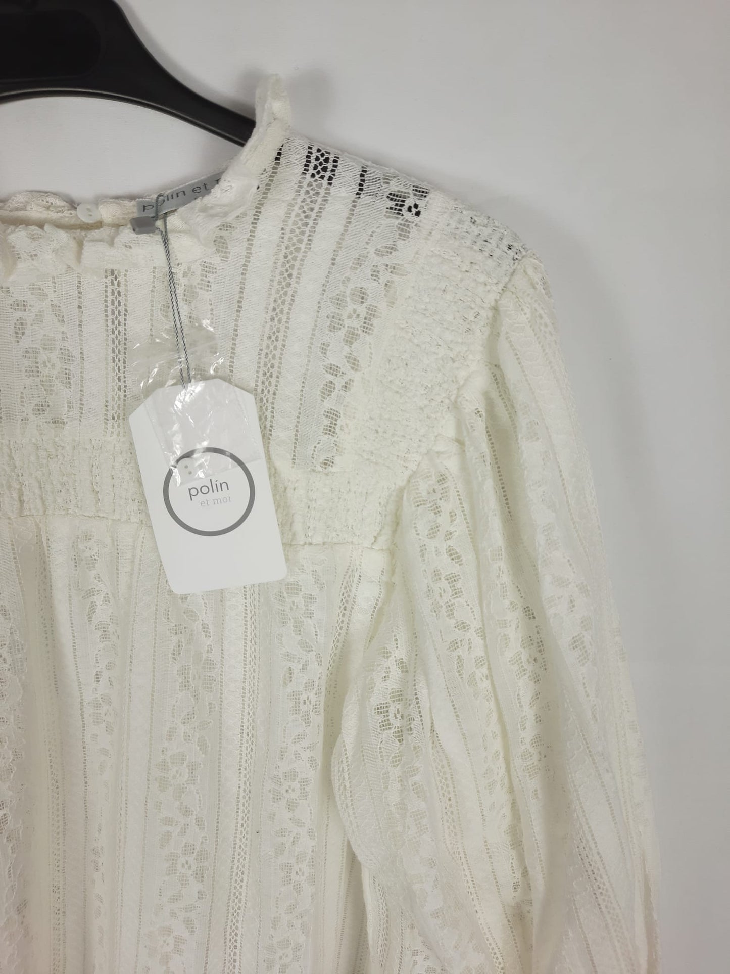POLIN ET MOI. blusa blanco roto encajeT.s