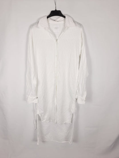 WHITE AND WHITE. vestido blanco camisetao T.s