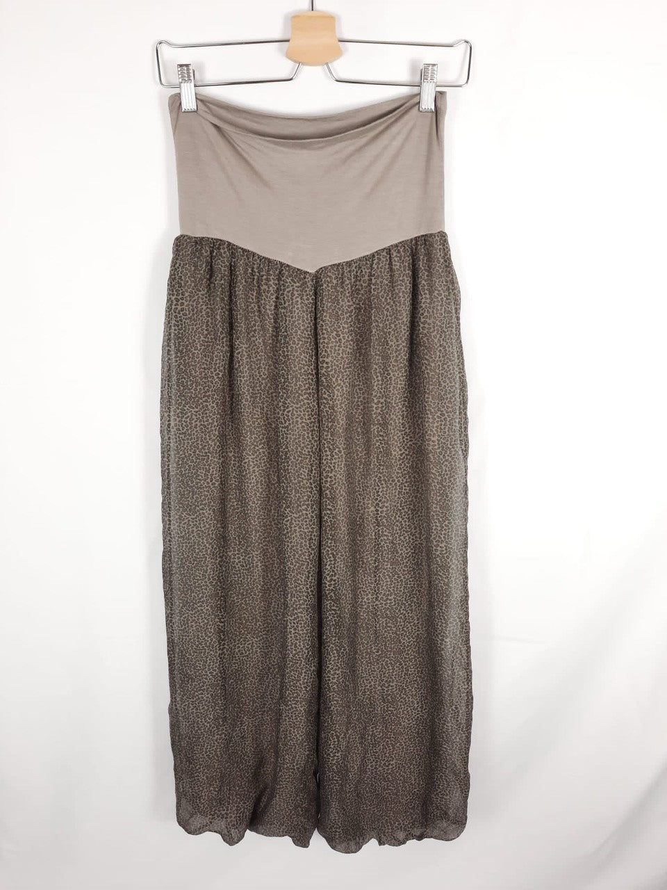 OTHERS. Flowy animal print bloomer style pants