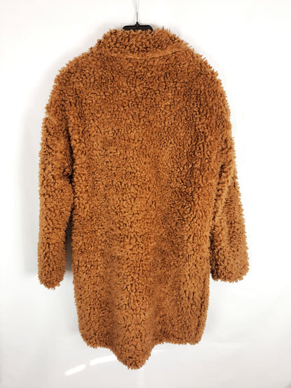 PAISIE.Abrigo marrón  borrego T.38