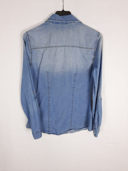 STRADIVARIUS. camisa vaquera abotonada T.s