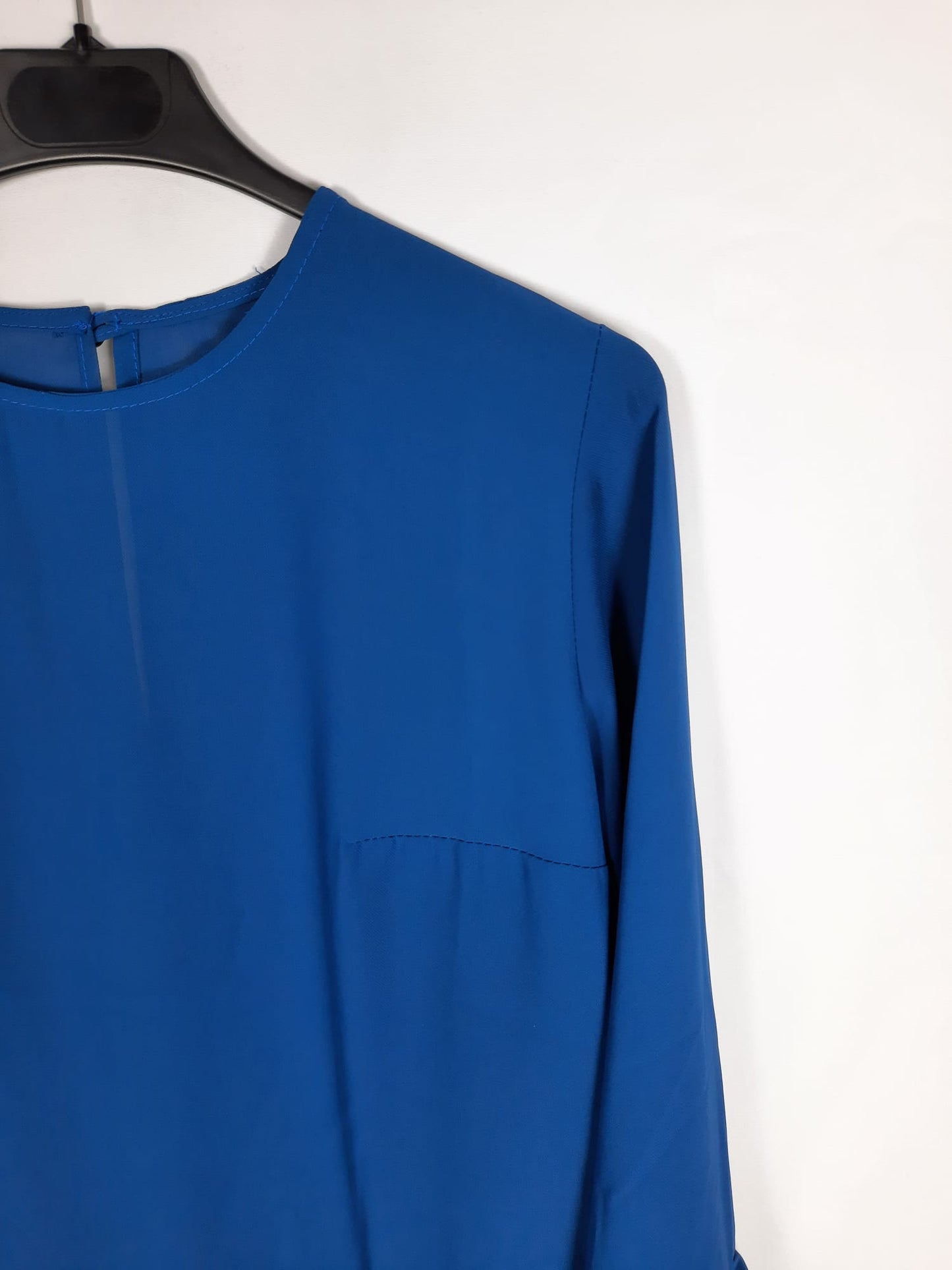 MOOD.Blusa azul volantes T.m