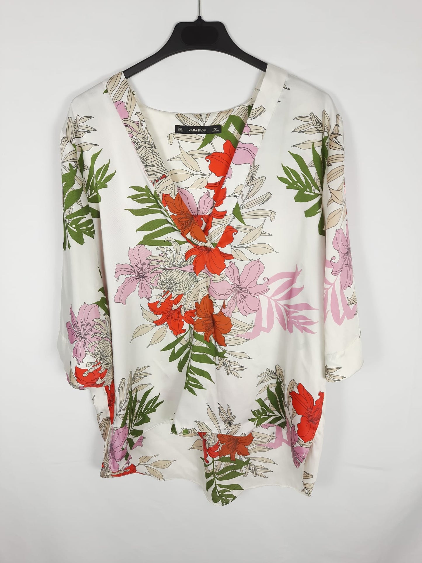 ZARA. Oversized beige blouse T.XL