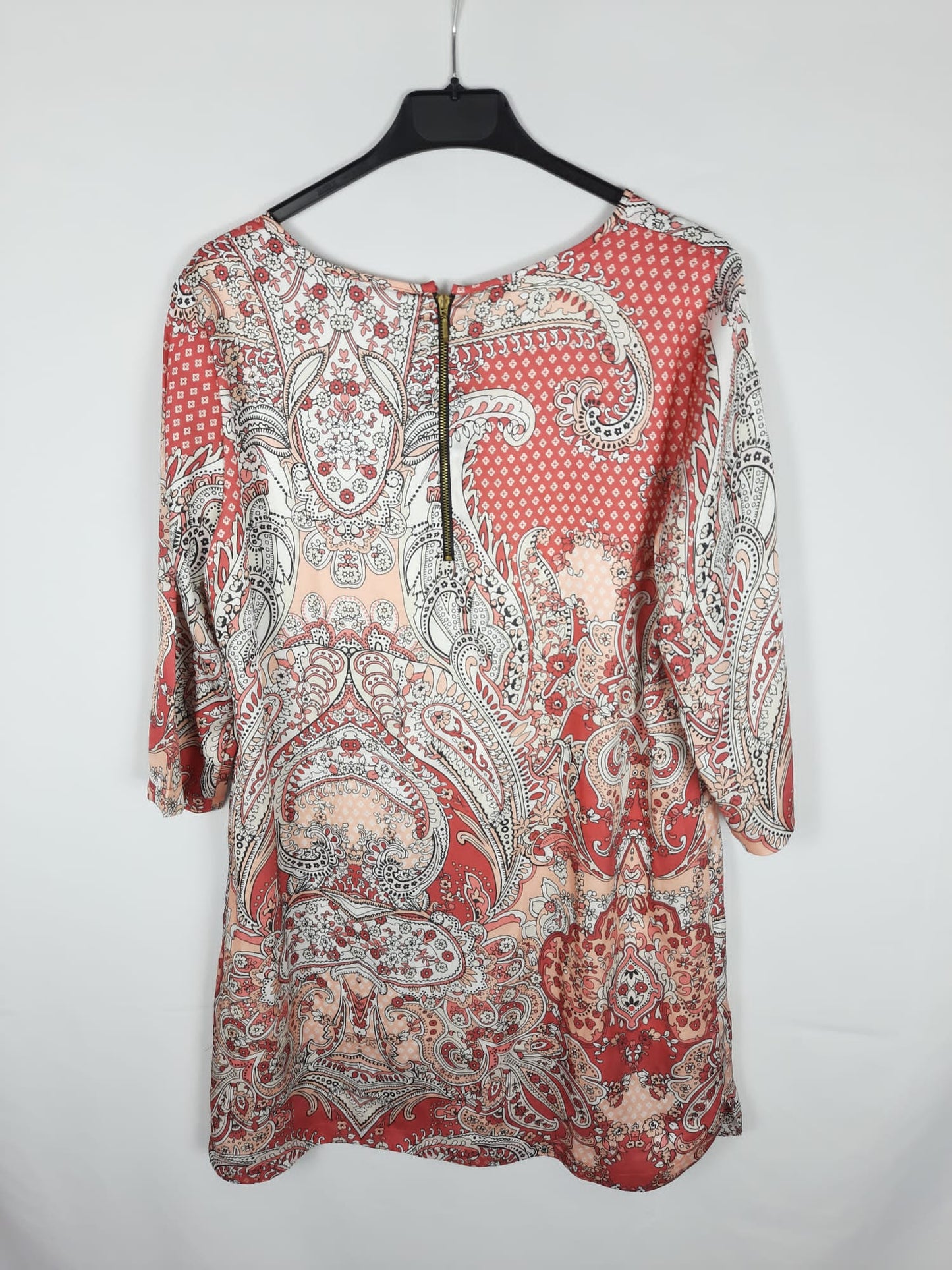 PRIVILEGE. Pink dress size 38