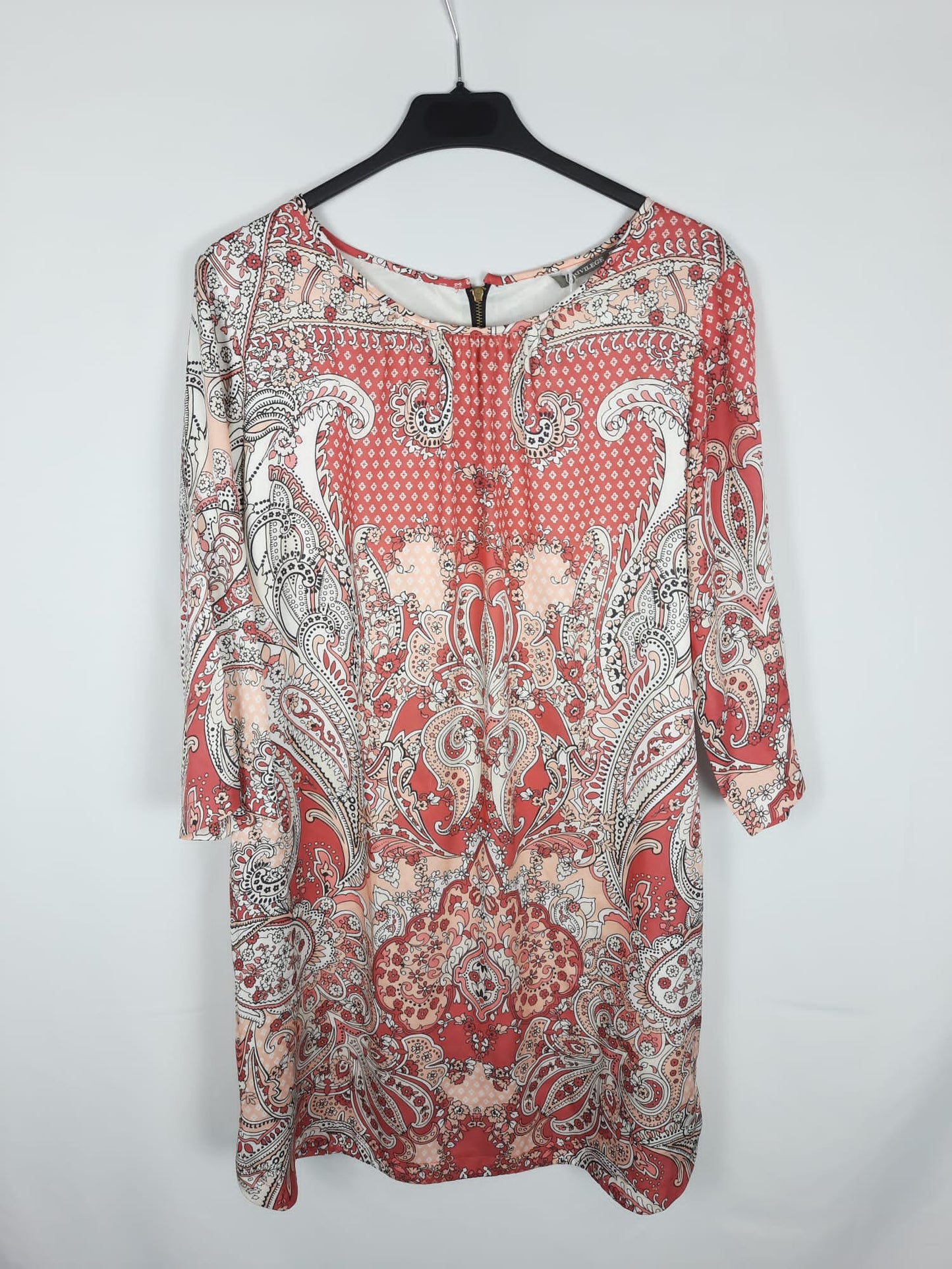 PRIVILEGE. Pink dress size 38