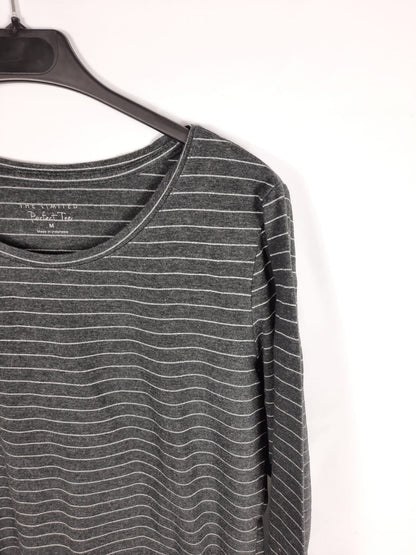 OTRAS. camiseta rayas plateadas T.m