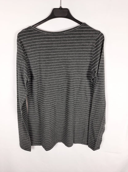 OTRAS. camiseta rayas plateadas T.m