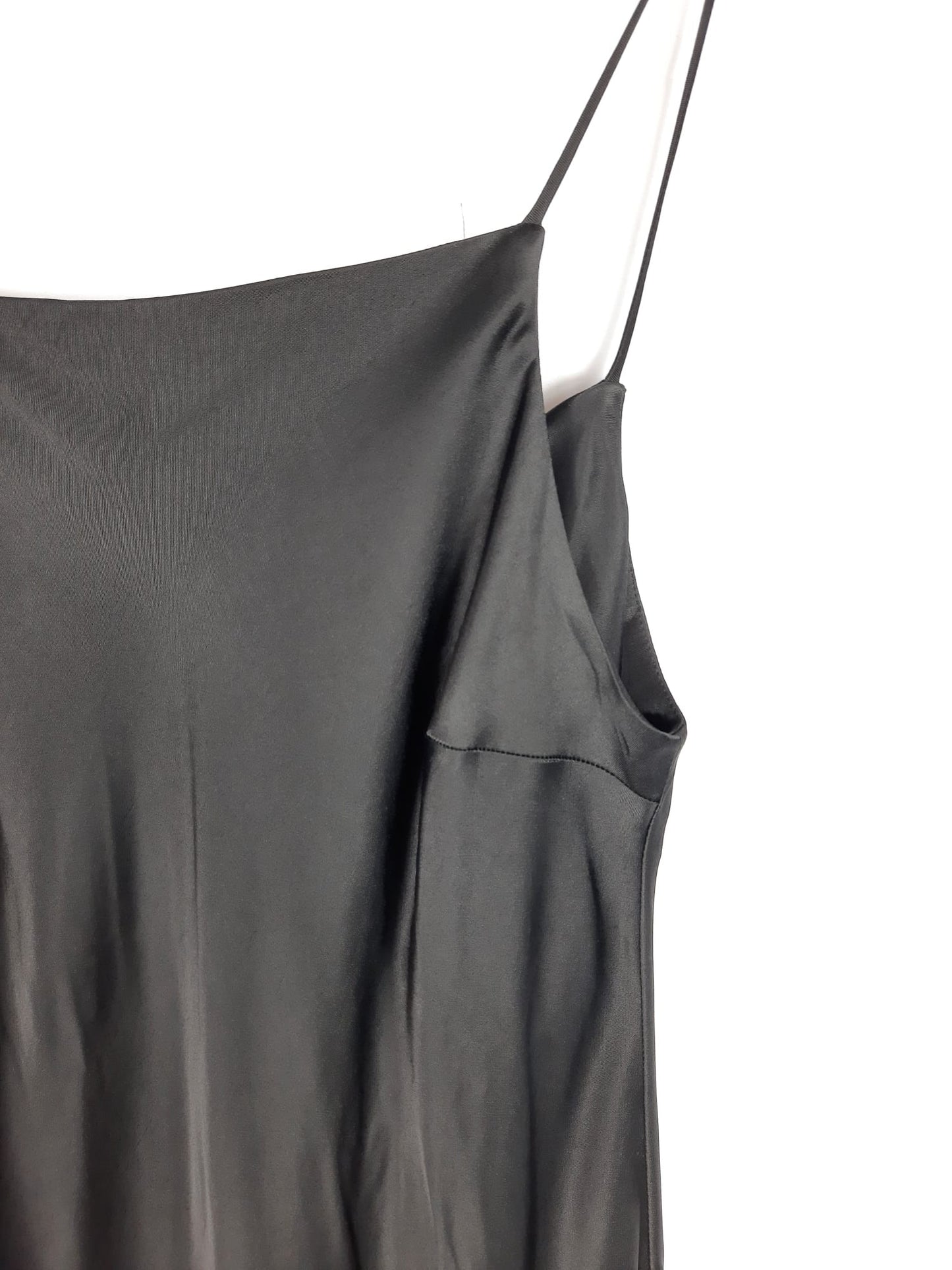 ZARA. vestido largo negro satinado tirantes T.l