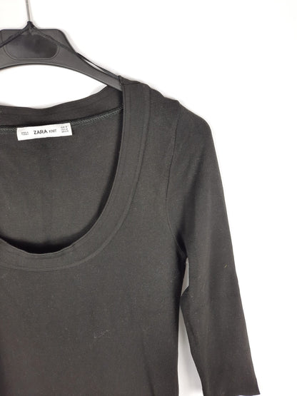ZARA.Top punto cuello redondo mangas 3/4 T.m