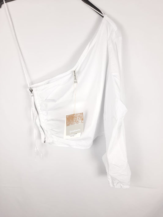 STRADIVARIUS.Top blanco asimétrico T.m