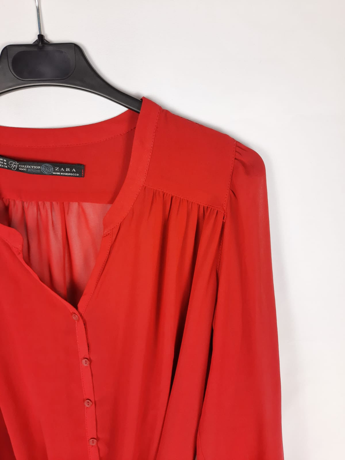 ZARA. Blusa roja T.m