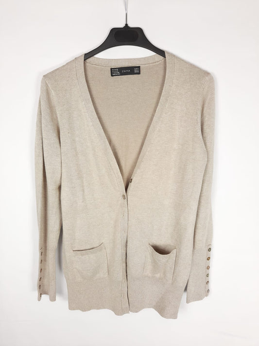 ZARA. Chaqueta color beige T.m