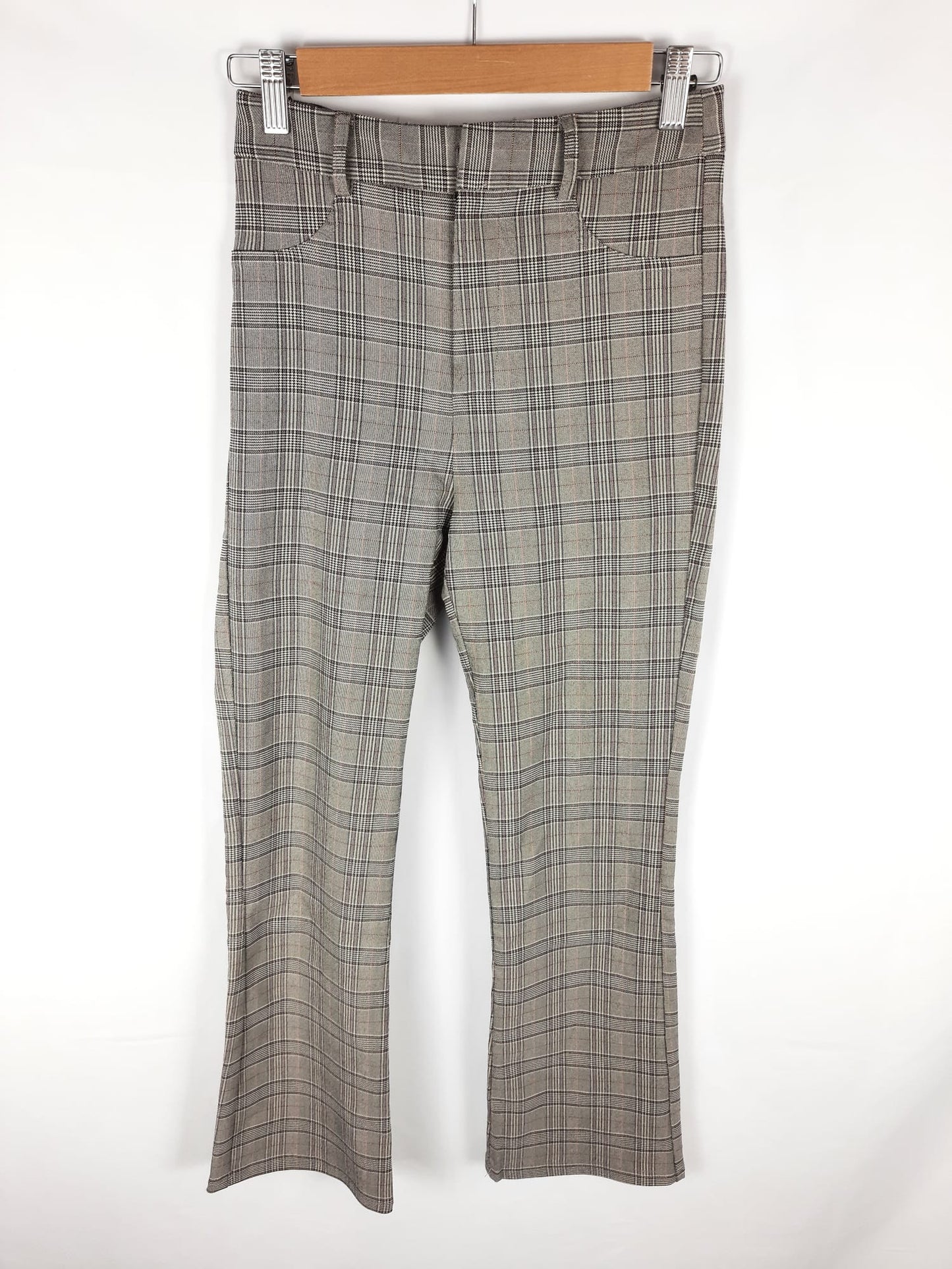 STRADIVARIUS. Checkered grey trousers size 34