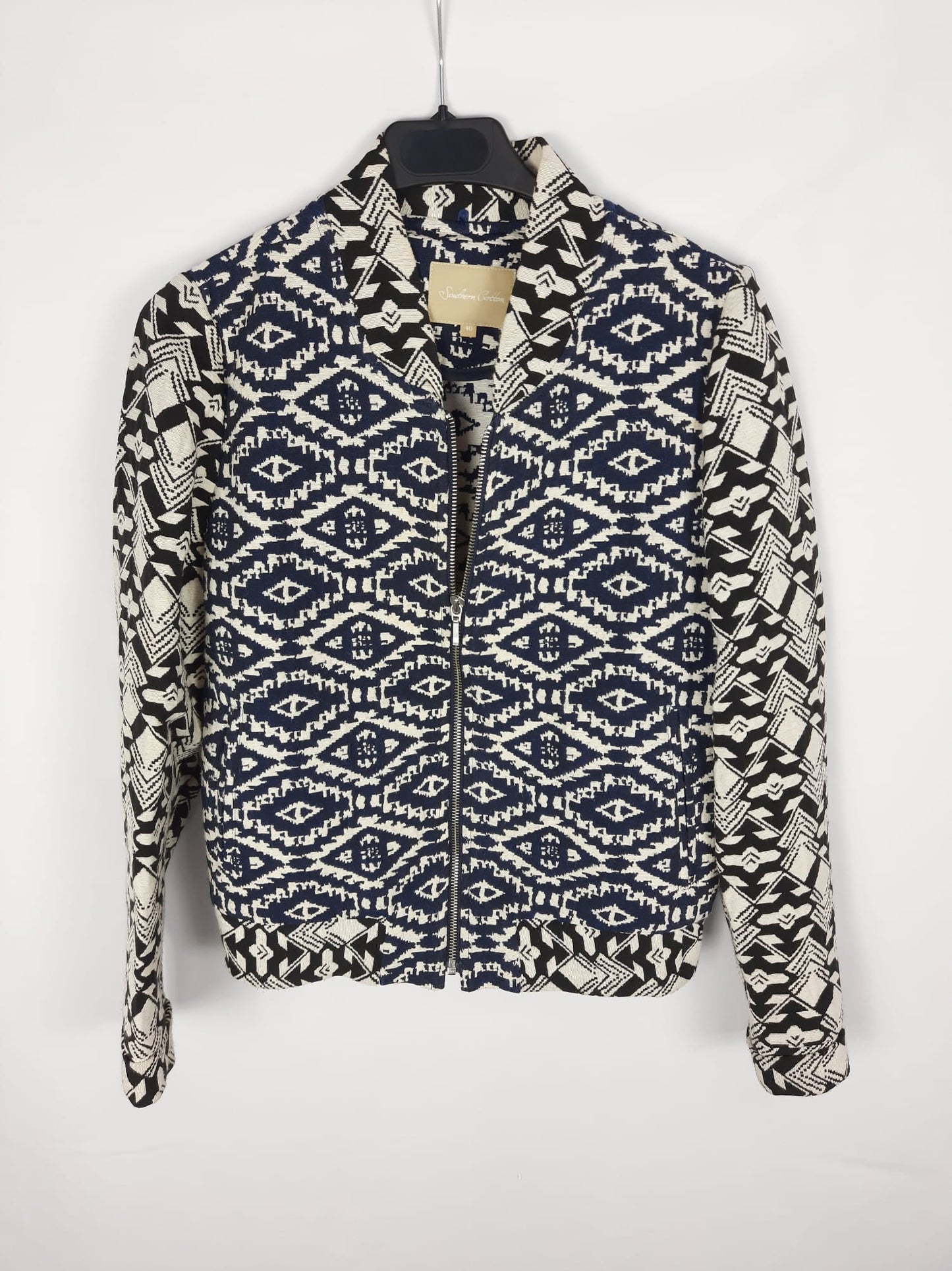 SOUTHERN COTTON. Ethnic print jacket S.40
