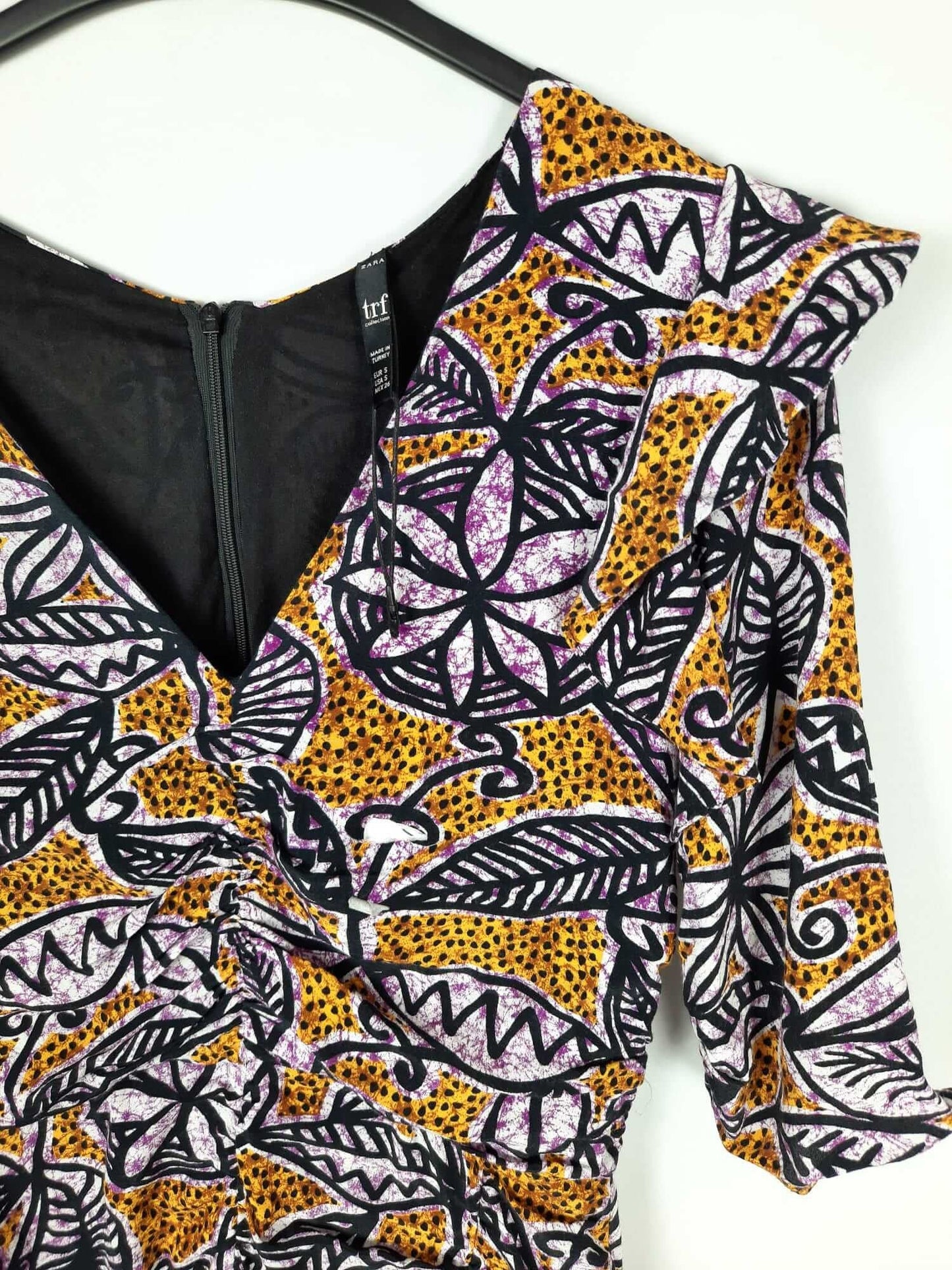 ZARA. Short pink leaf print dress Ts