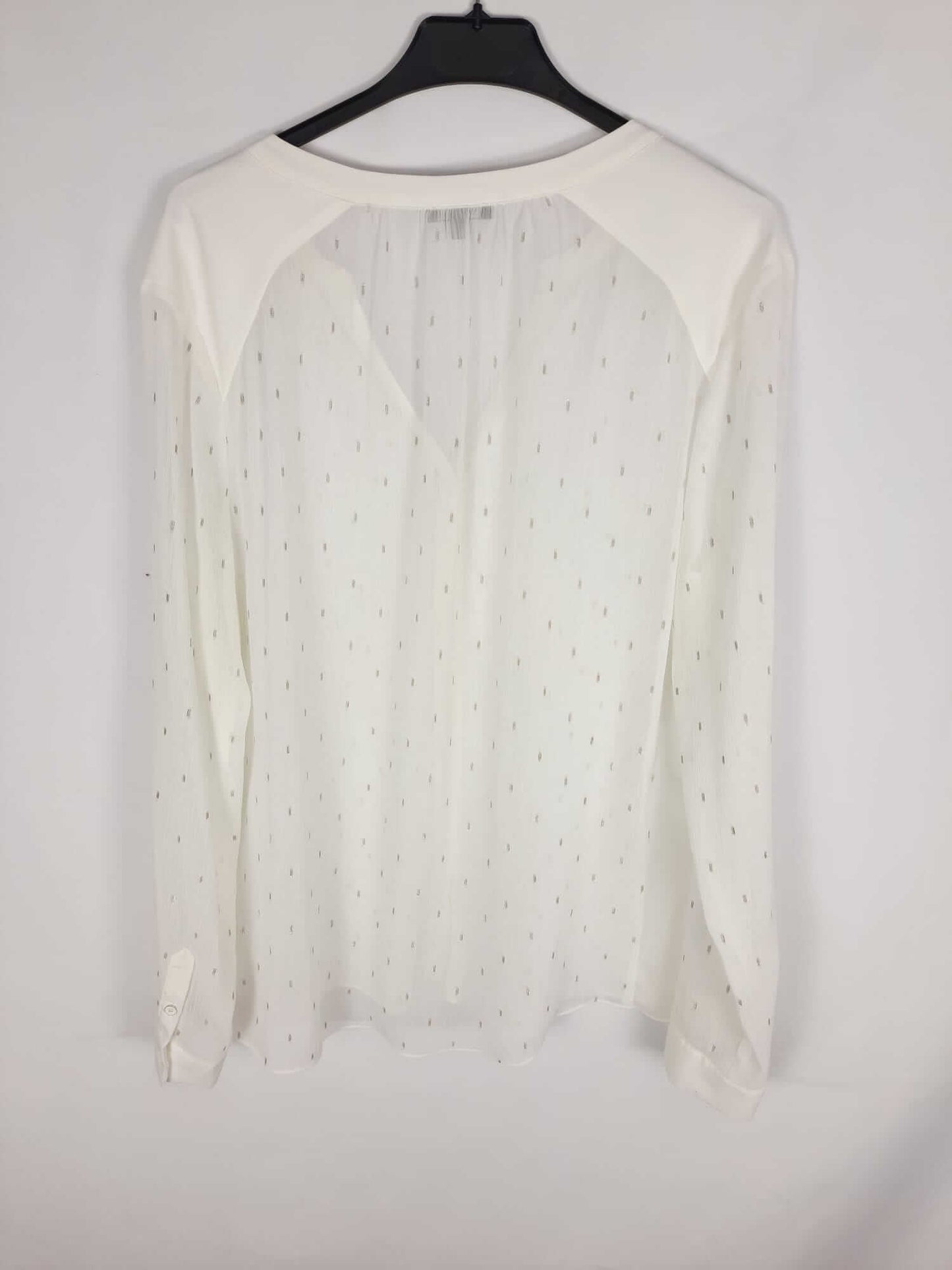 ELOGY.Blusa plumeti plateado T.L