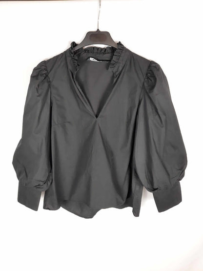 ZARA. Black blouse with puffed sleeves Ts