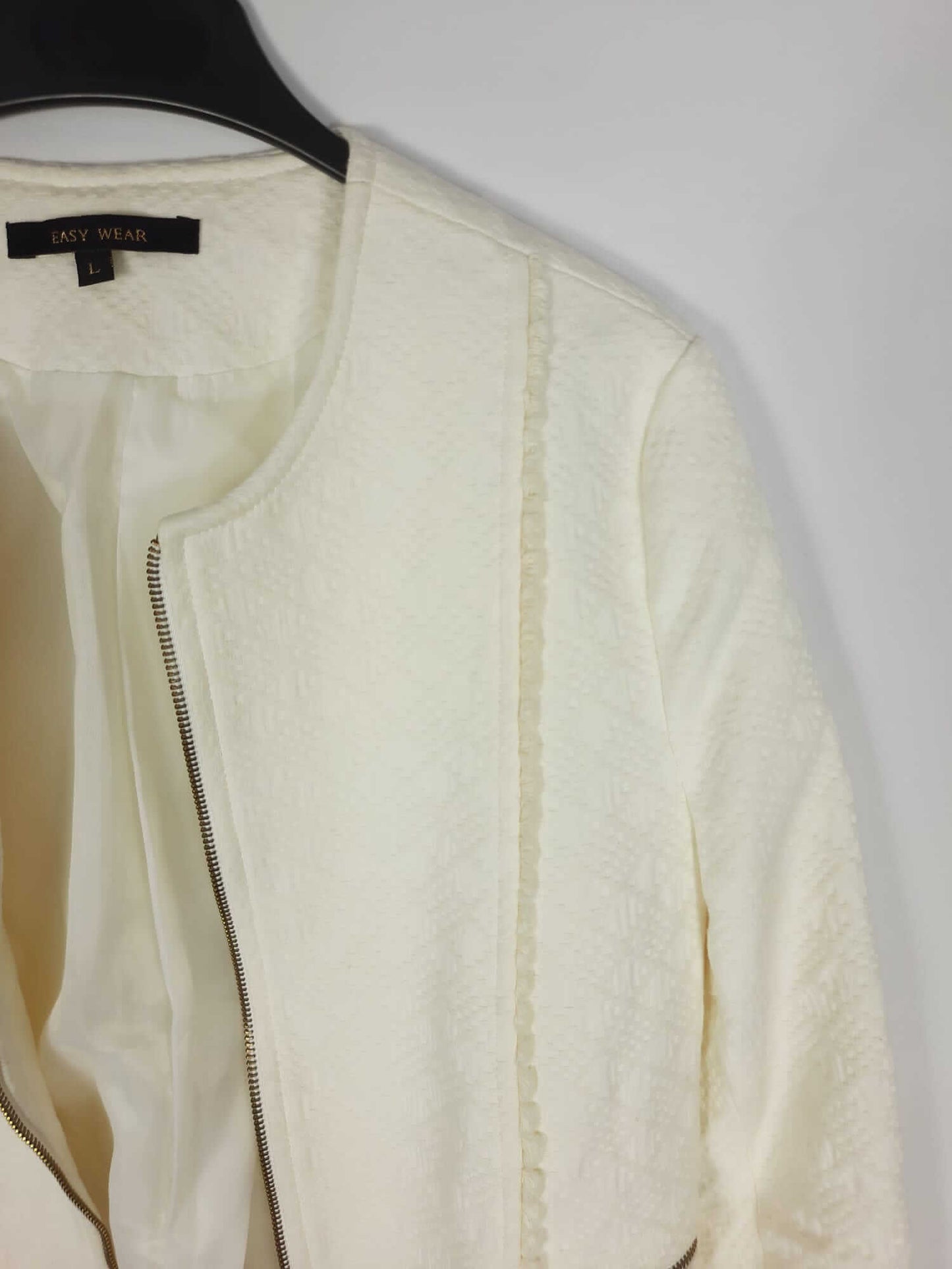 EASY WEAR. Chaqueta blanca cremallera T. l