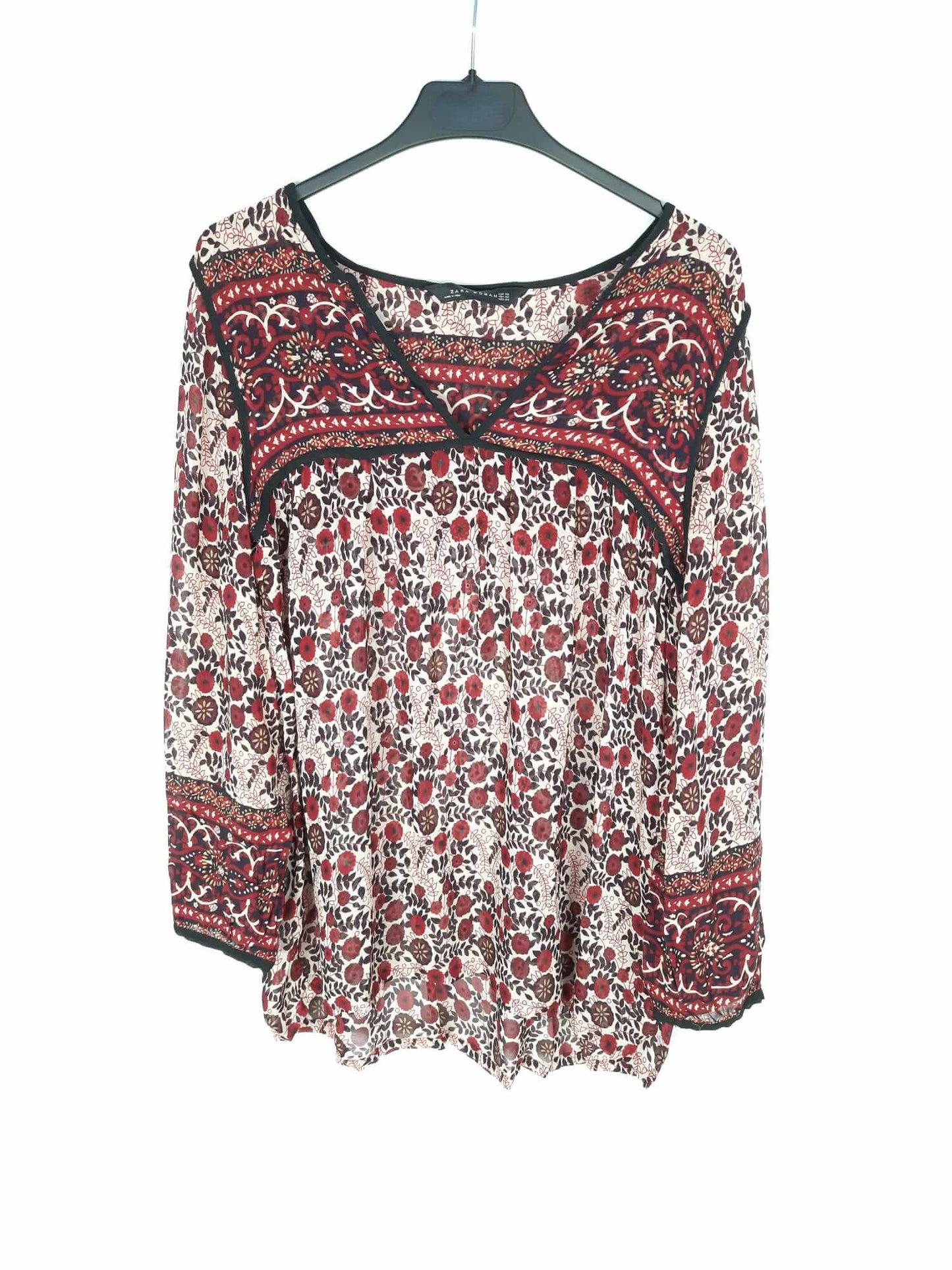 ZARA. Semi-sheer blouse with red floral print Ts