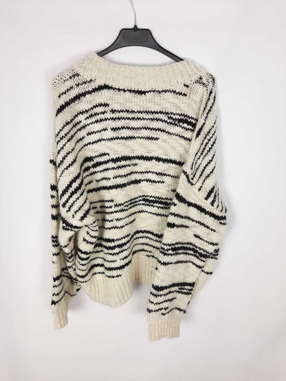 MANGO. Jersey crudo con detalles de rallas negras T.m