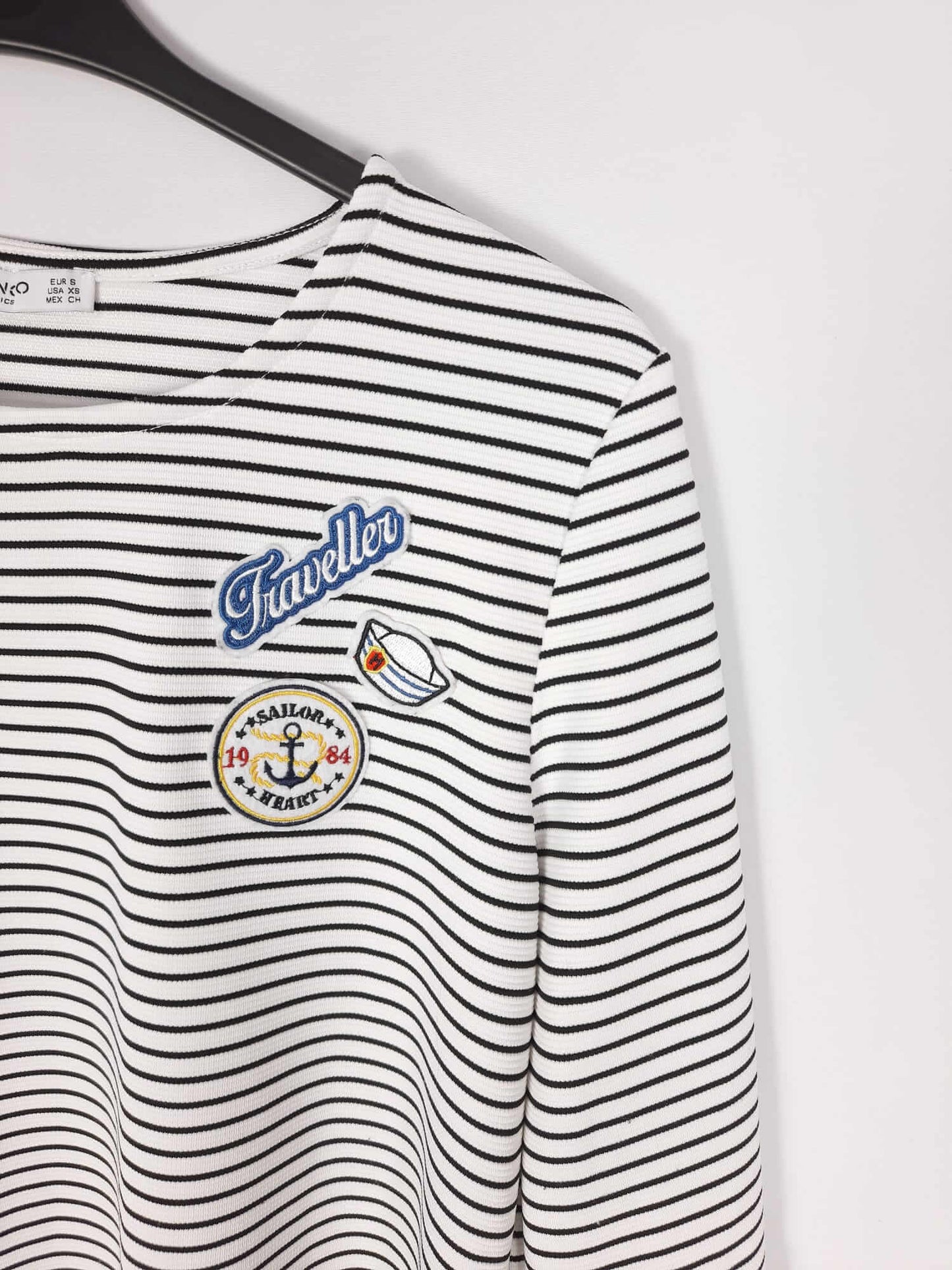 MARKETMANGO. Striped dress with Ts patches