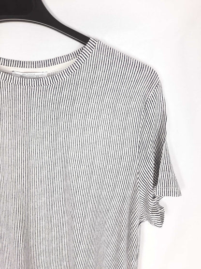 ZARA. Striped t-shirt with side slits Tm