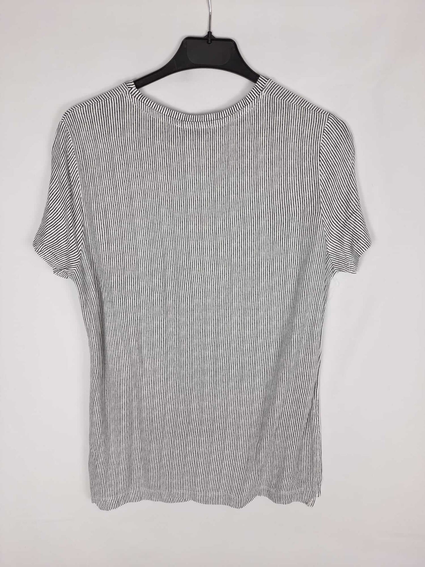 ZARA. Striped t-shirt with side slits Tm