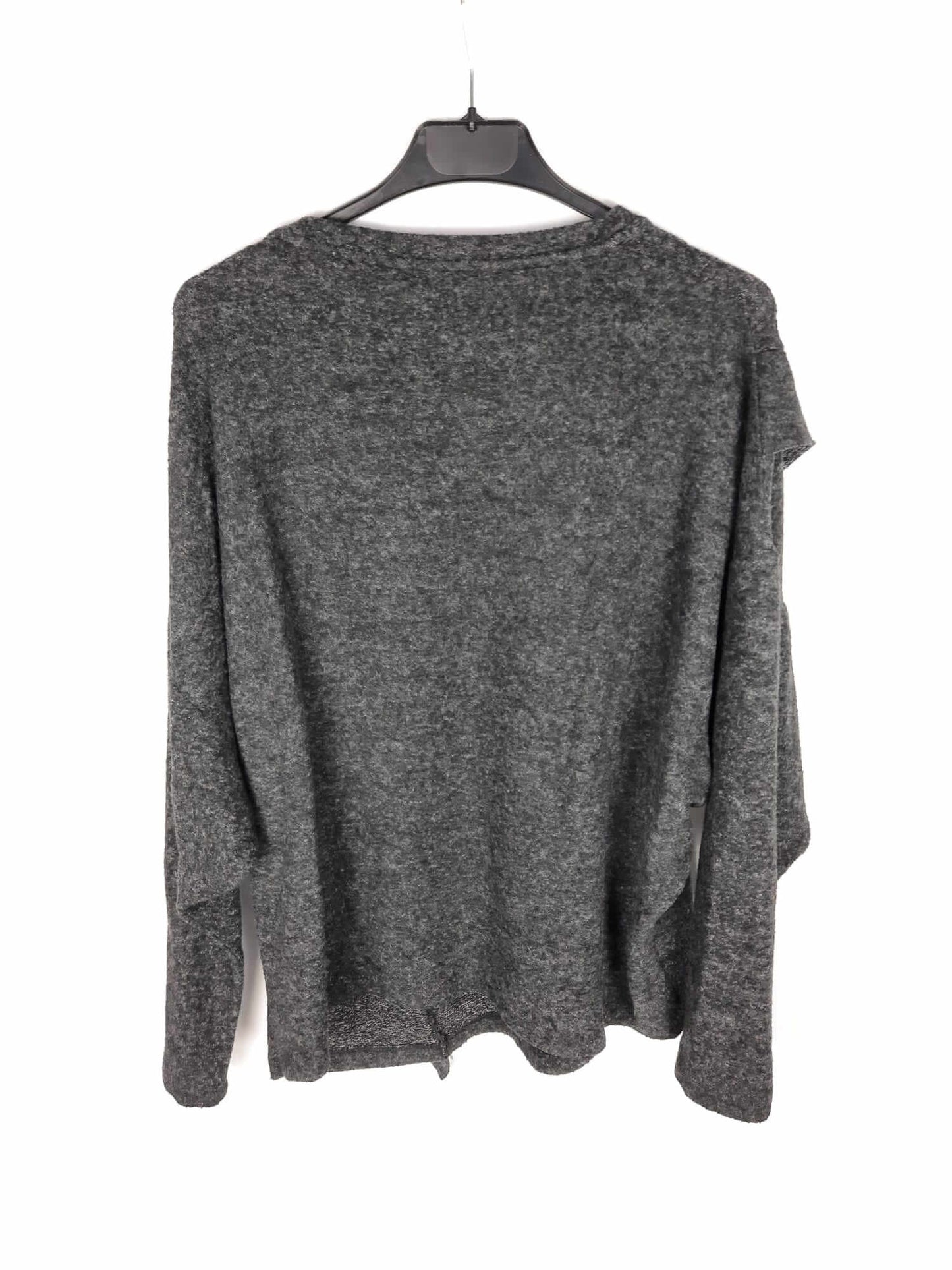 STRADIVARIUS. Jersey gris oscuro delantero volantes T.l