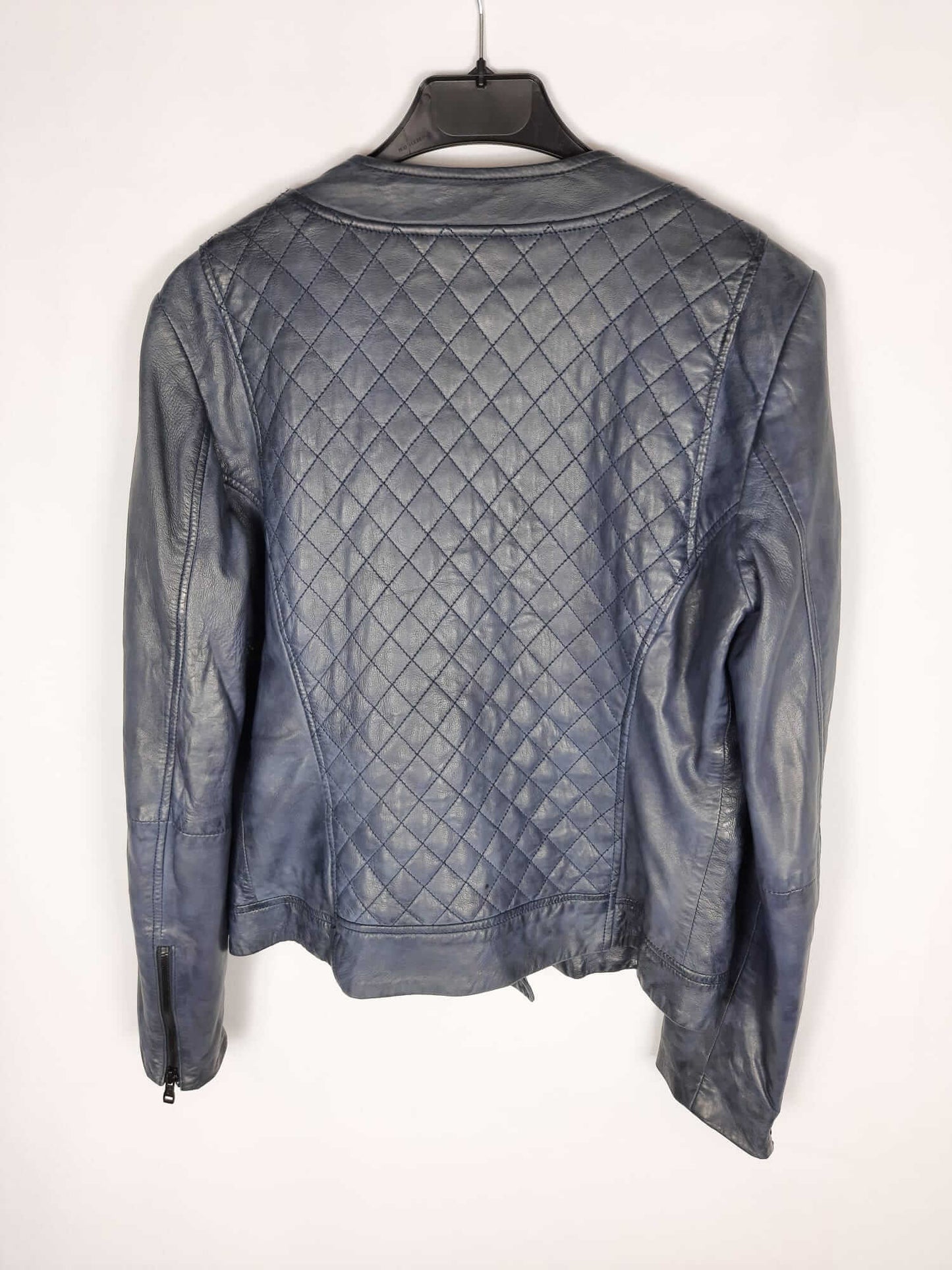 MASSIMO DUTTI. Blue leather jacket TM