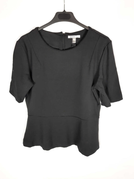 MANGO.Top negro costuras volante T.L
