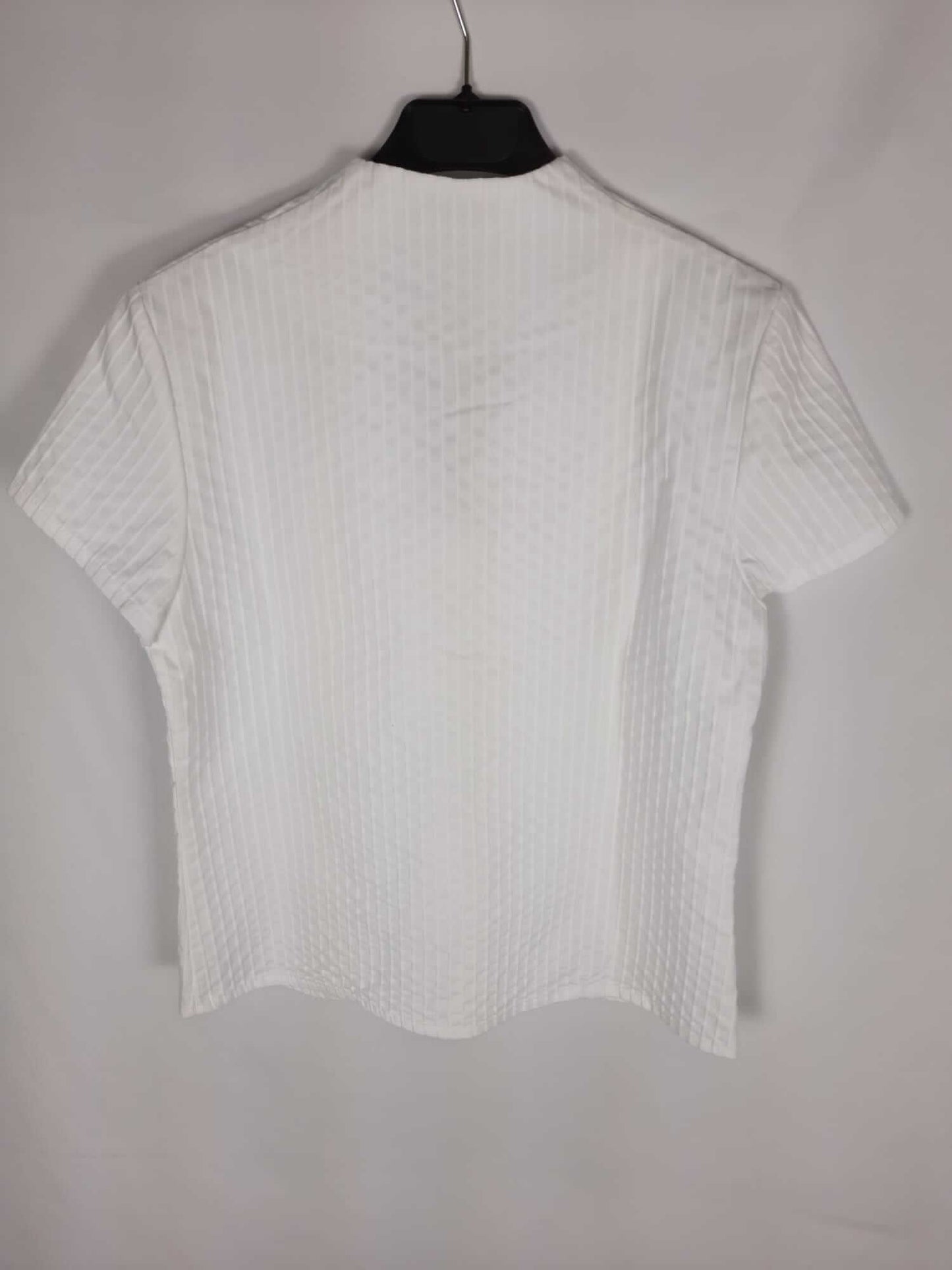 OTRAS.Camiseta blanca textura T.m