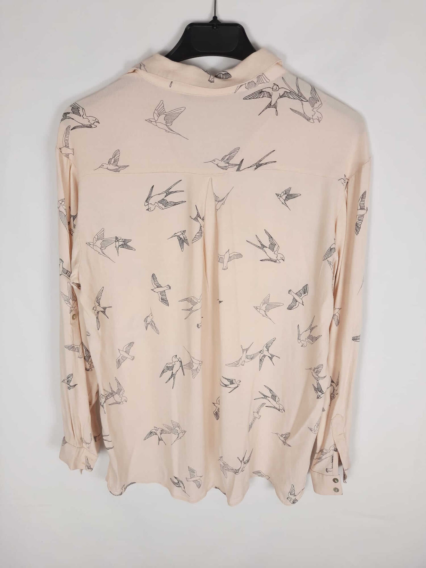 ZARA.Blusa nude pájaros T.xs