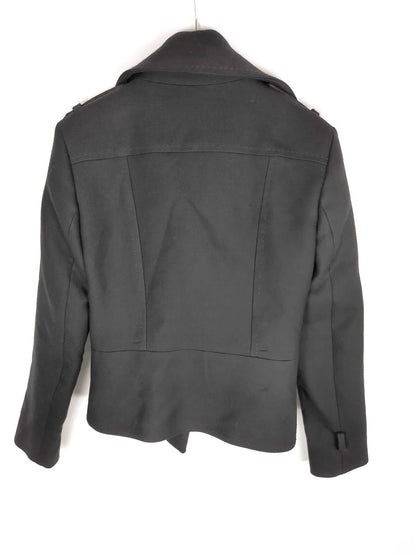 MASSIMO DUTTI. Black zip-up jacket, size 40