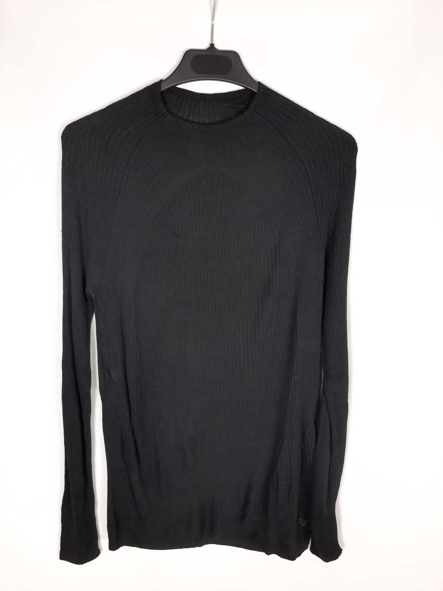 GARCIA PURIFICATION. Black ribbed sweater T. l