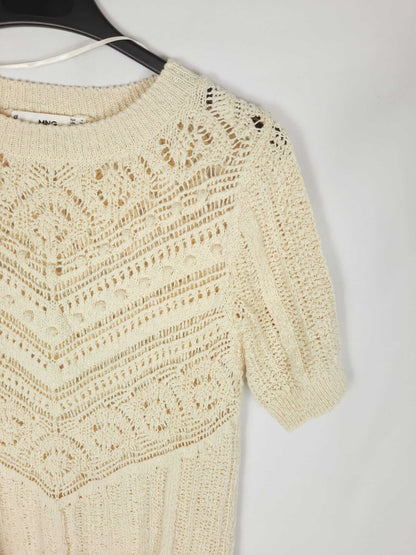 MANGO. Top coroche beige T. s