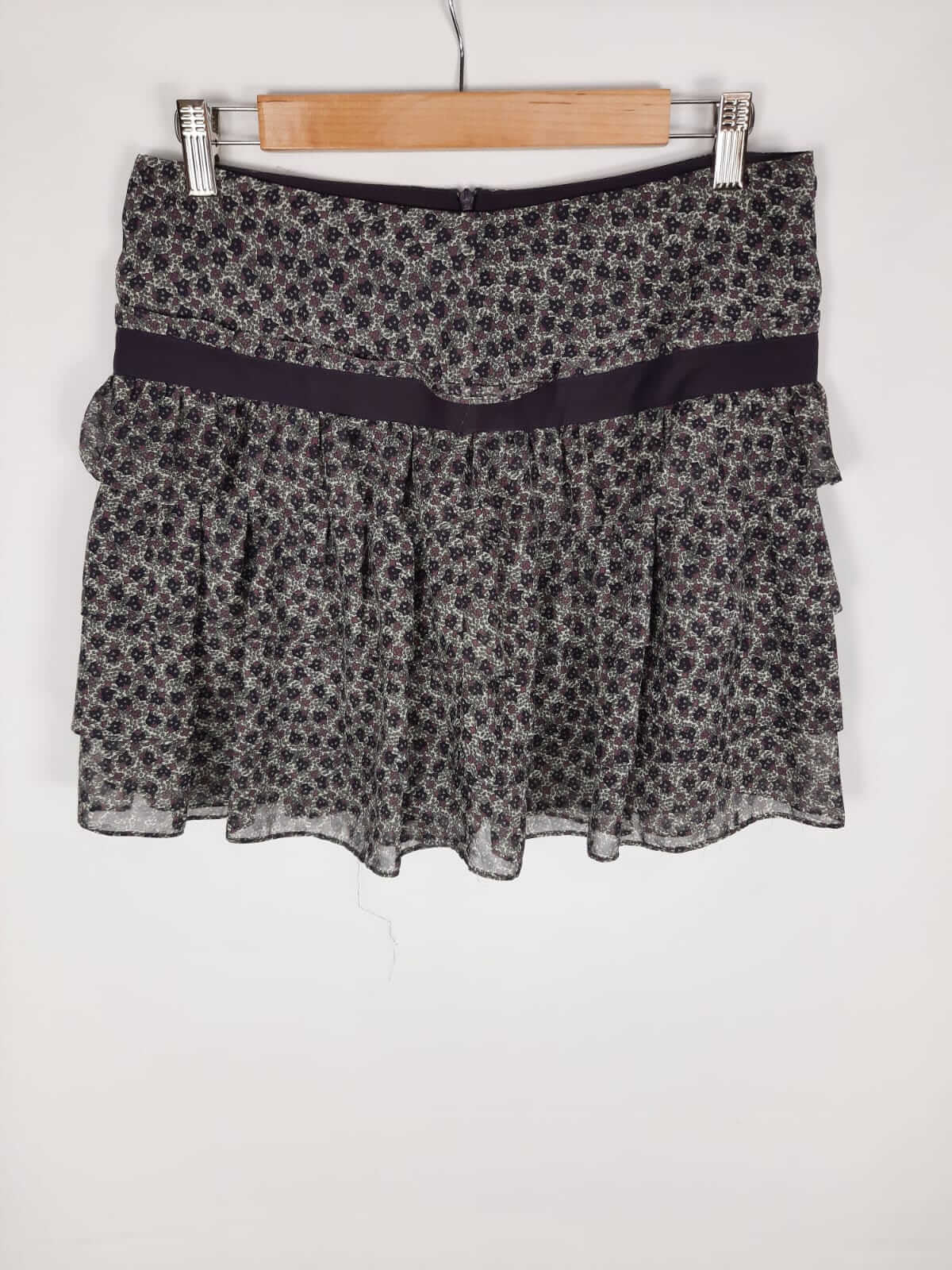 MANGO. Purple floral skirt size 38